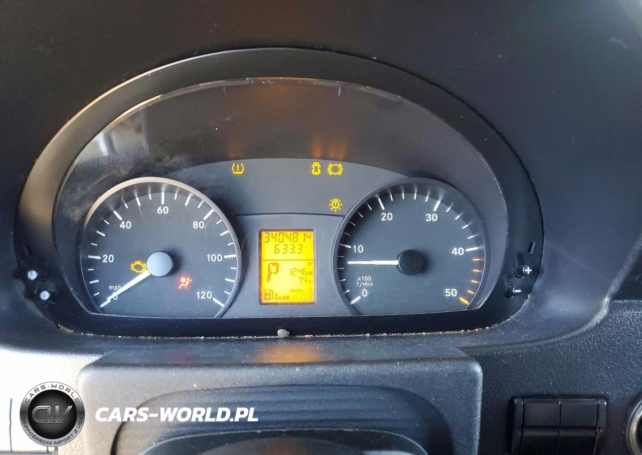 2014 Mercedes-Benz Sprinter 2500 VIN:WD3PE8CC0E5845441 - 9