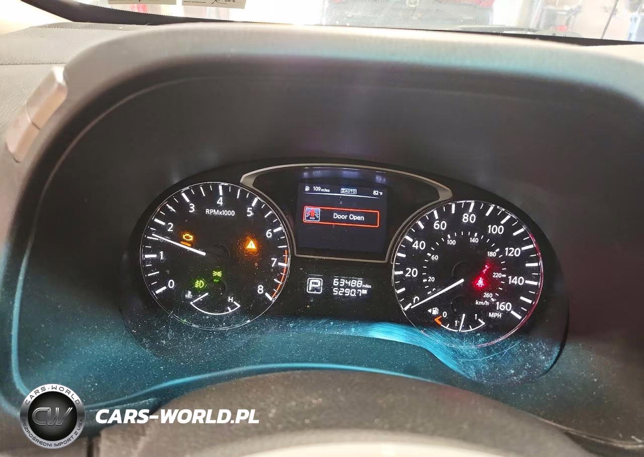 2014 Nissan Pathfinder S VIN:5N1AR2MM3EC704598 - 9