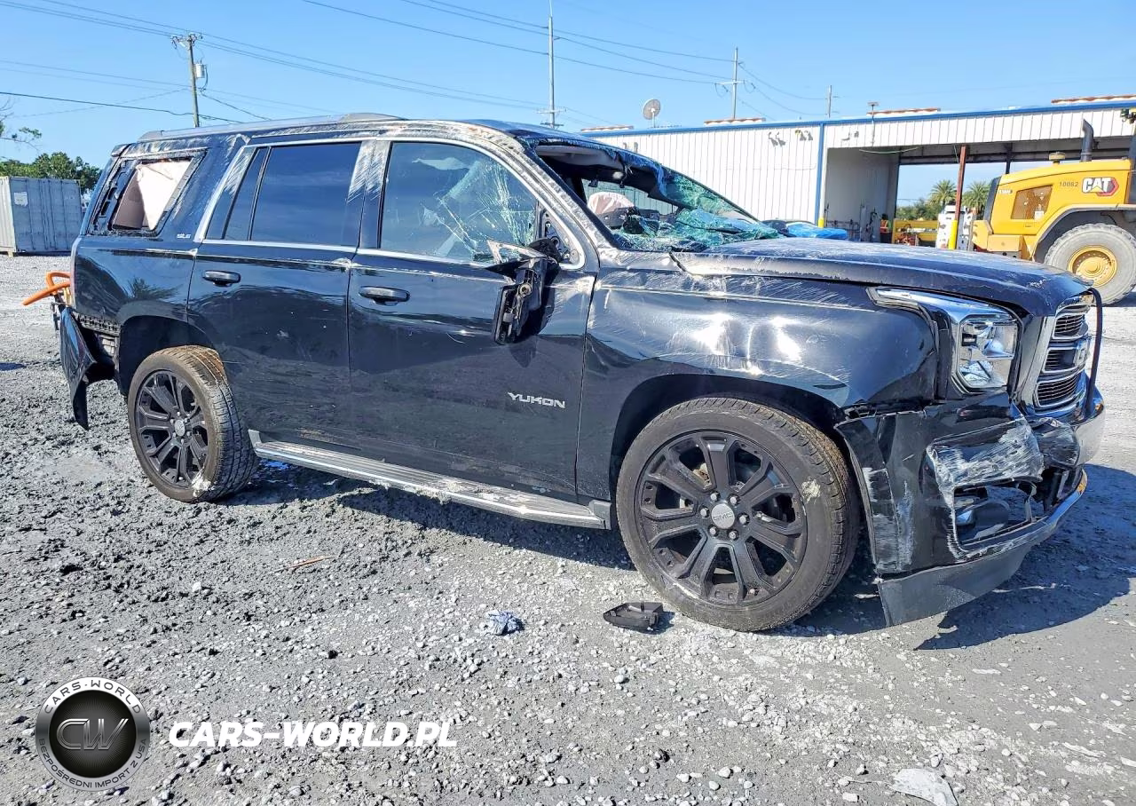 2018 GMC Yukon Sle VIN:1GKS1AKC0JR226379 - 4