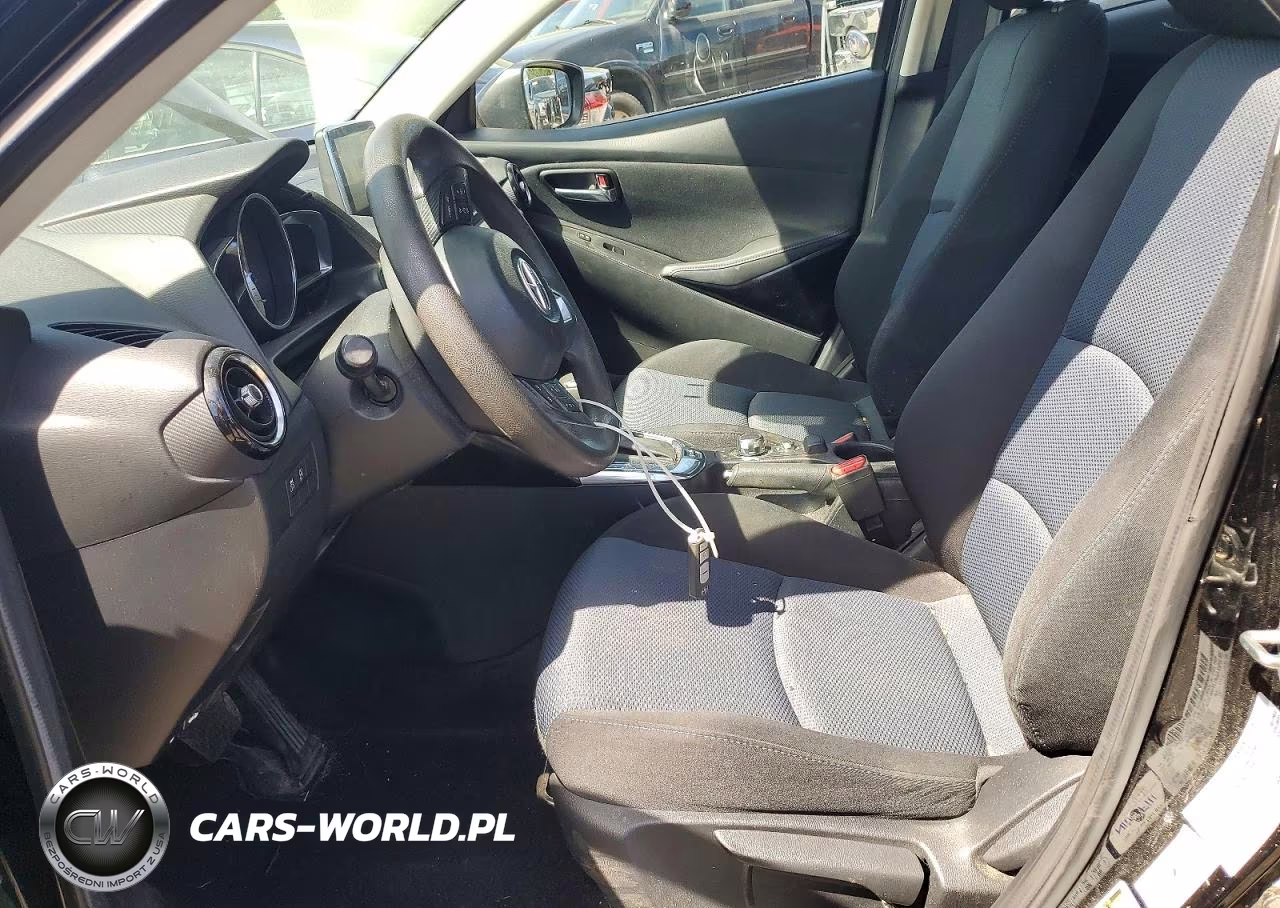 2016 Scion Ia Base VIN:3MYDLBZV6GY127386 - 7