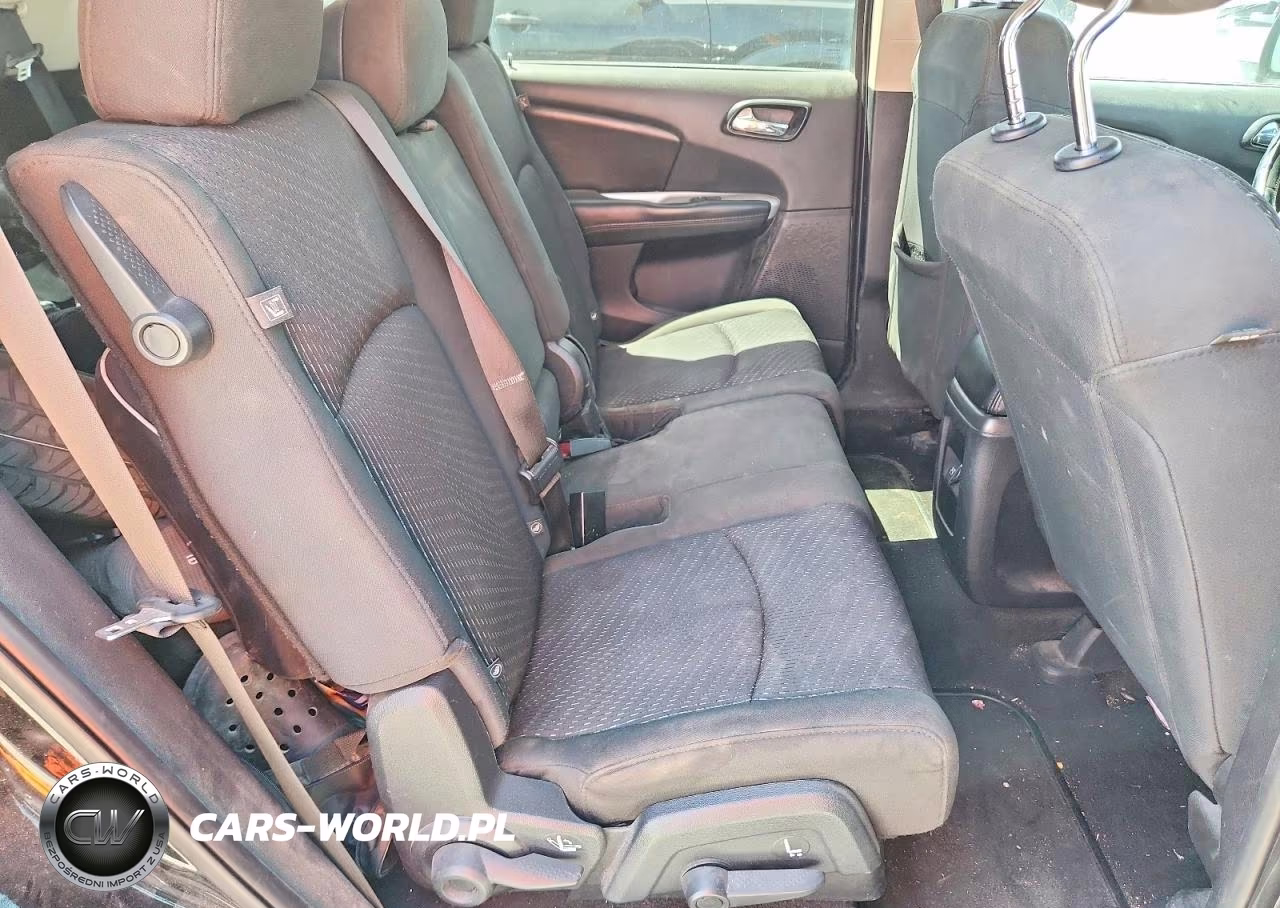 2018 Dodge Journey Se VIN:3C4PDCAB6JT527632 - 11