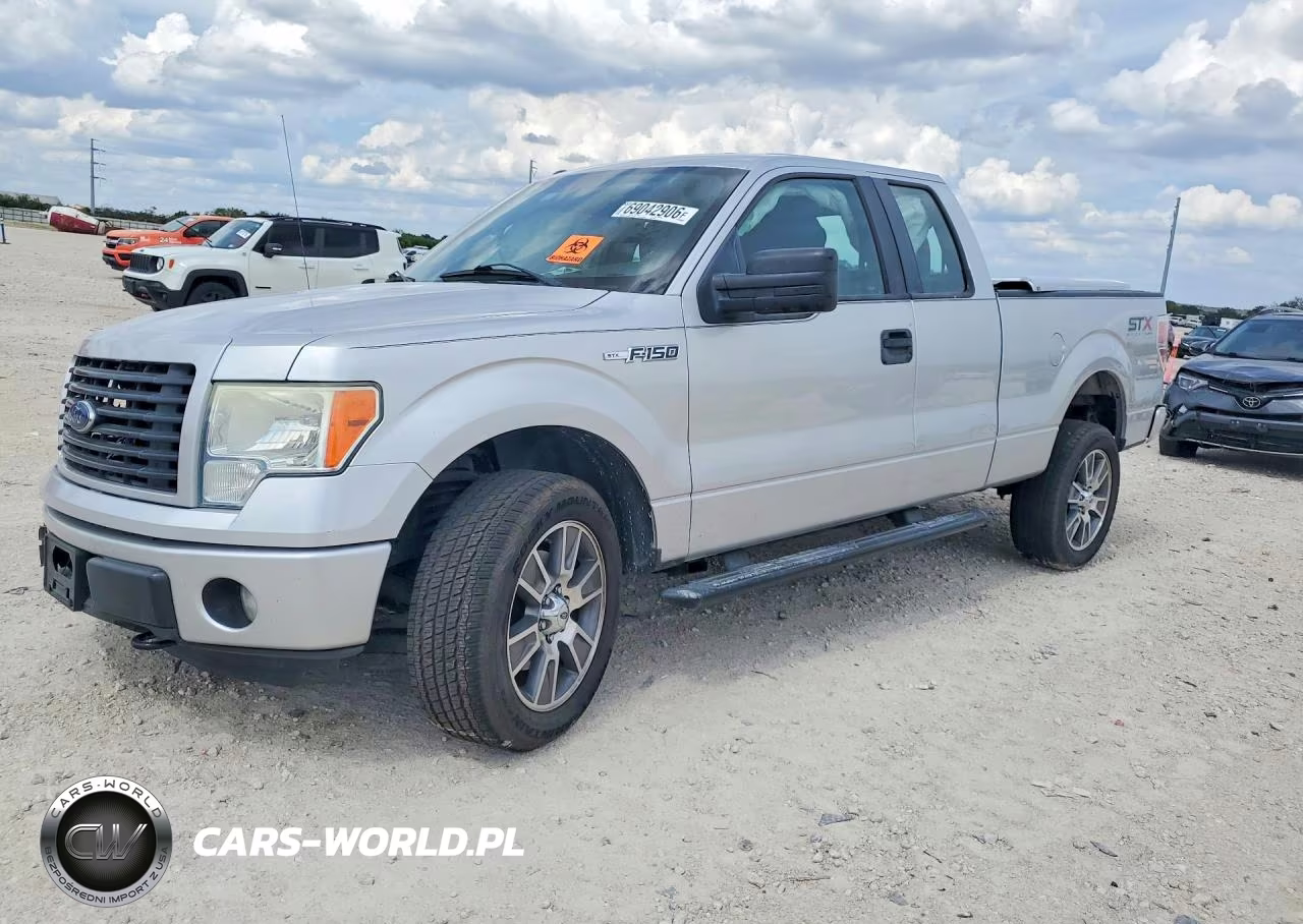 2014 Ford F150 Super Cab VIN:1FTFX1EF2EFA30758 - 1