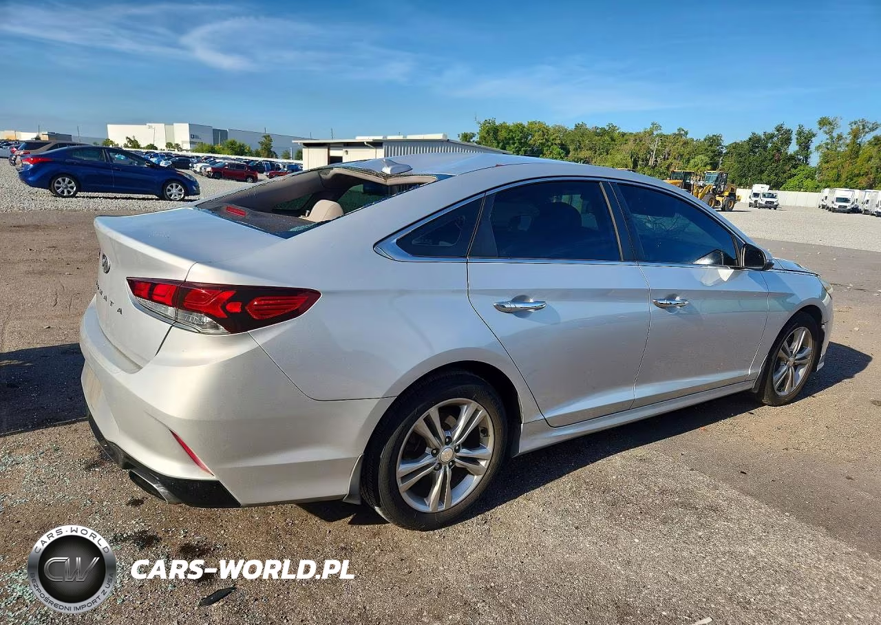 2018 Hyundai Sonata Sel VIN:5NPE34AF1JH647132 - 3