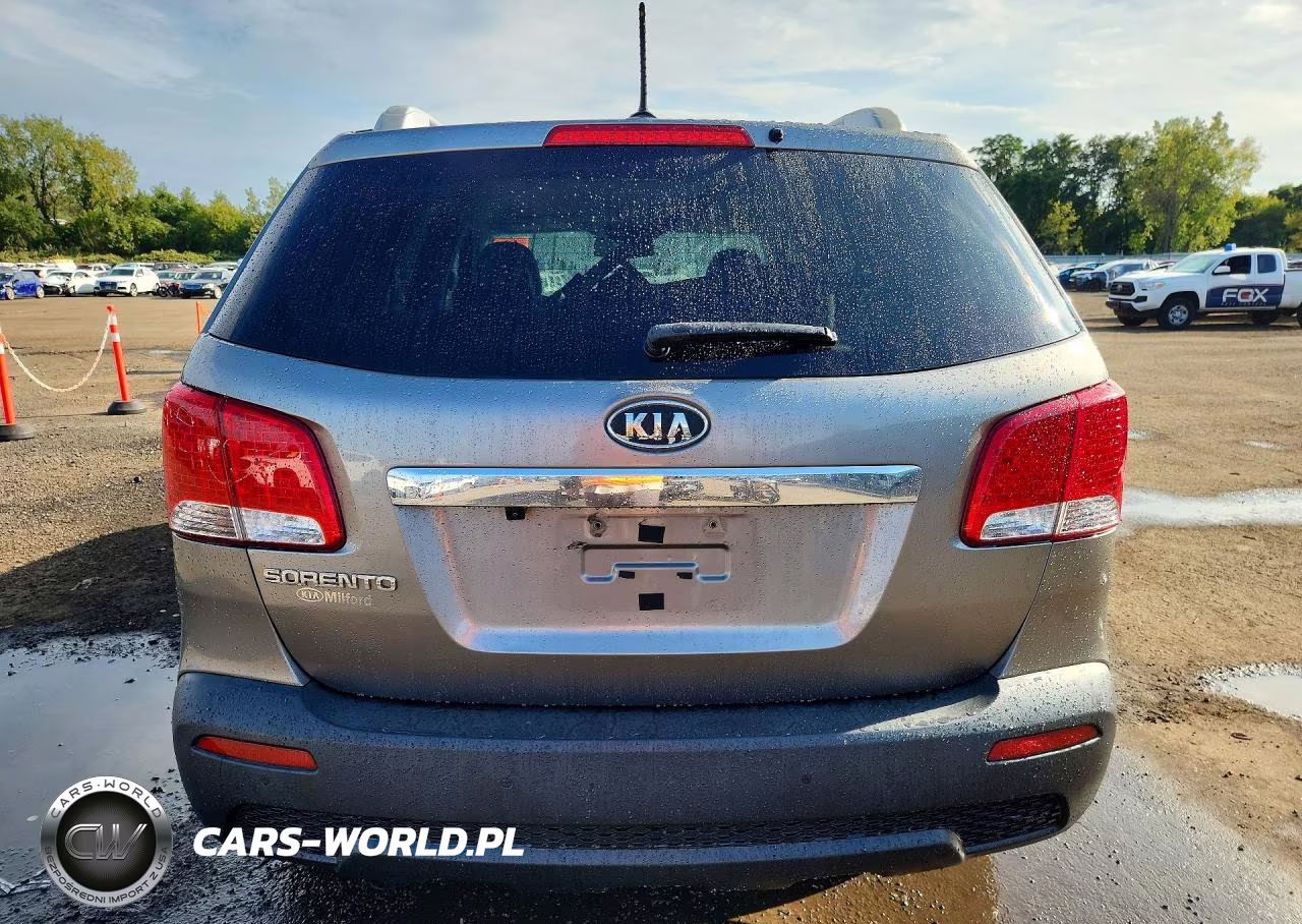 2012 Kia Sorento Lx VIN:5XYKTCA68CG284044 - 6
