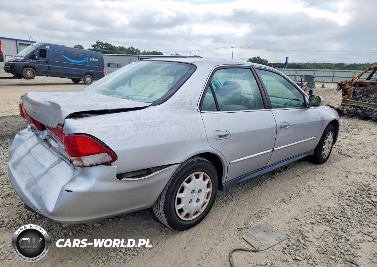 2001 Honda Accord Lx VIN:1HGCG56461A083723 - 3