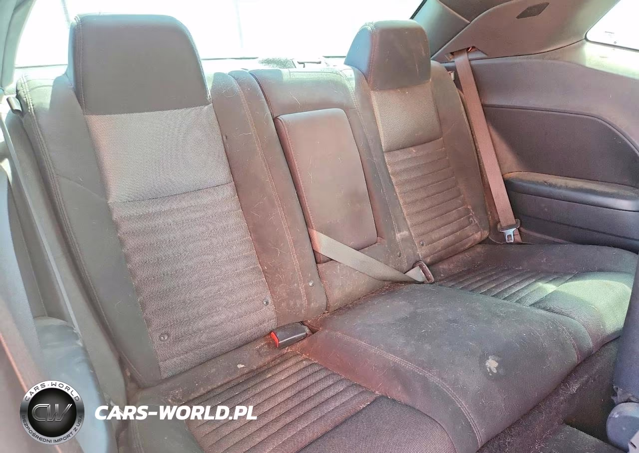 2014 Dodge Challenger Sxt VIN:2C3CDYAG3EH111242 - 10