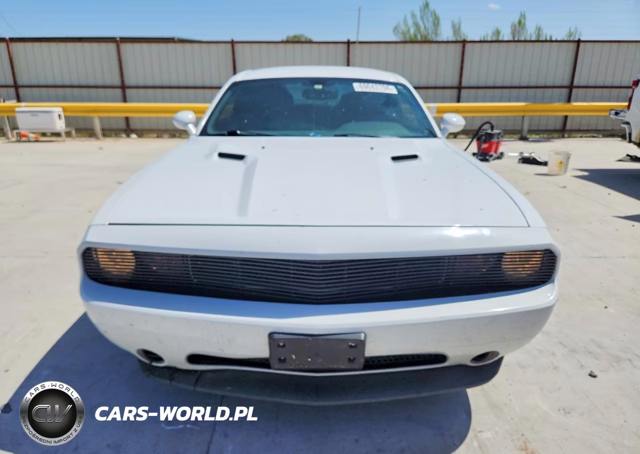 2014 Dodge Challenger Sxt VIN:2C3CDYAG3EH111242 - 5