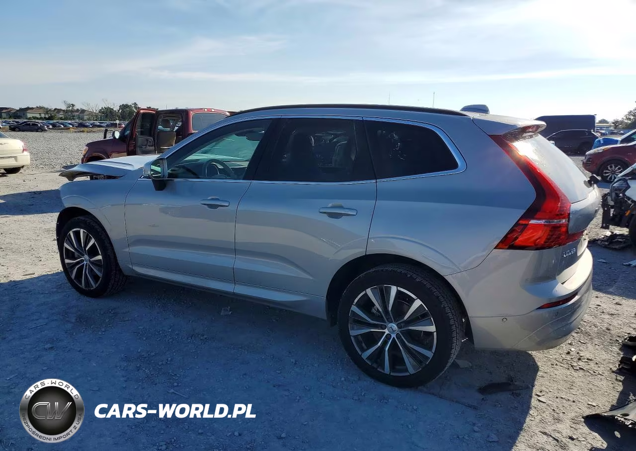 2022 Volvo Xc60 B5 Momentum VIN:YV4L12DK7N1078677 - 2