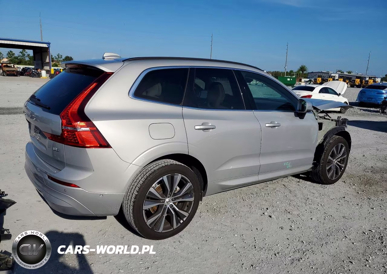 2022 Volvo Xc60 B5 Momentum VIN:YV4L12DK7N1078677 - 3