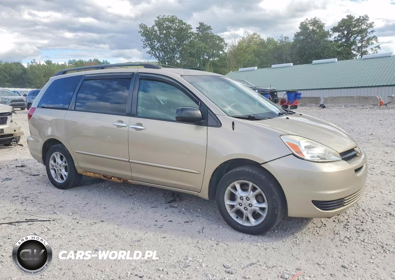 2004 Toyota Sienna Le VIN:5TDBA23C94S025084 - 4