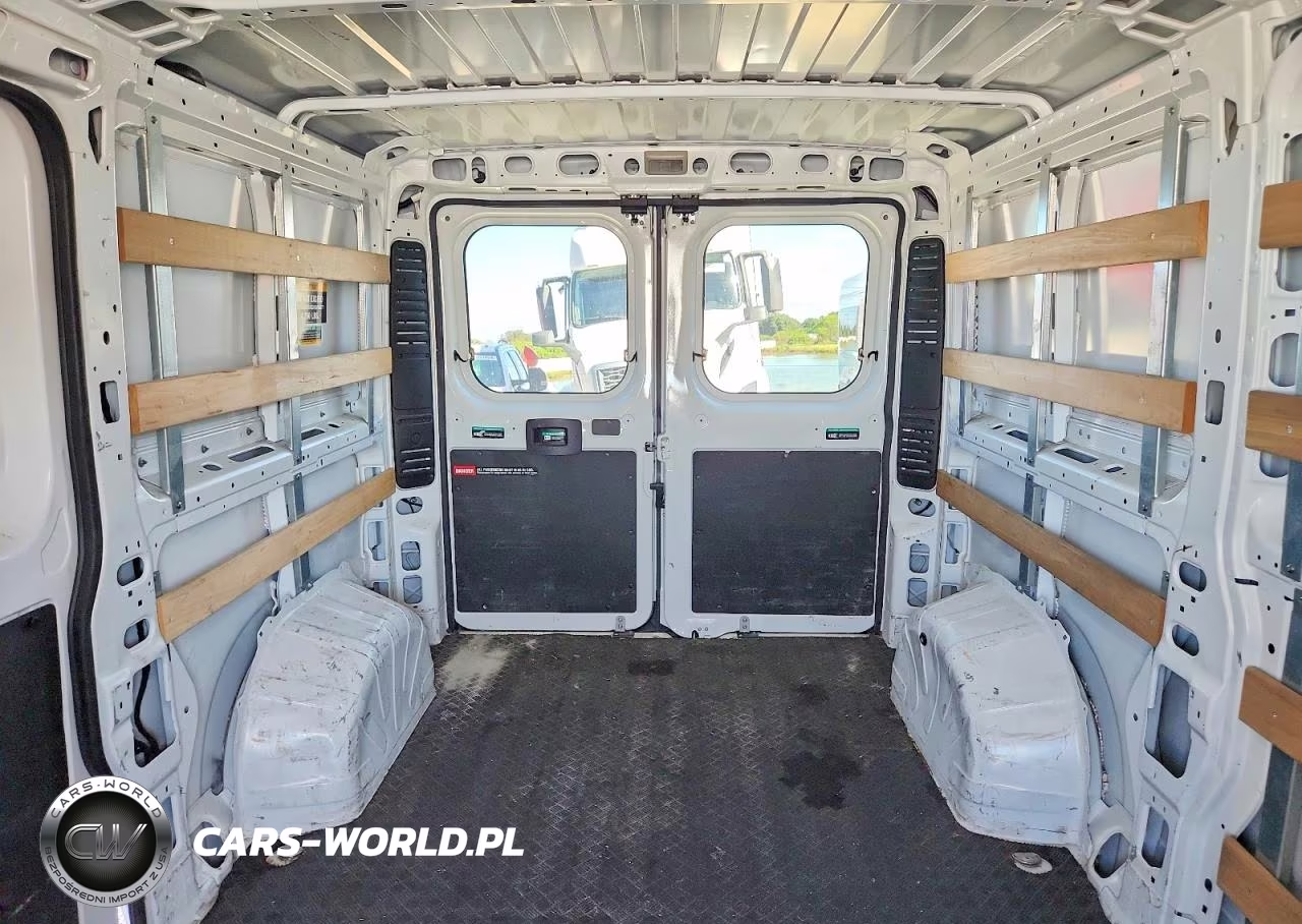 2025 Ram Promaster 2500 2500 Standard VIN:3C6LRVVG0SE516950 - 10