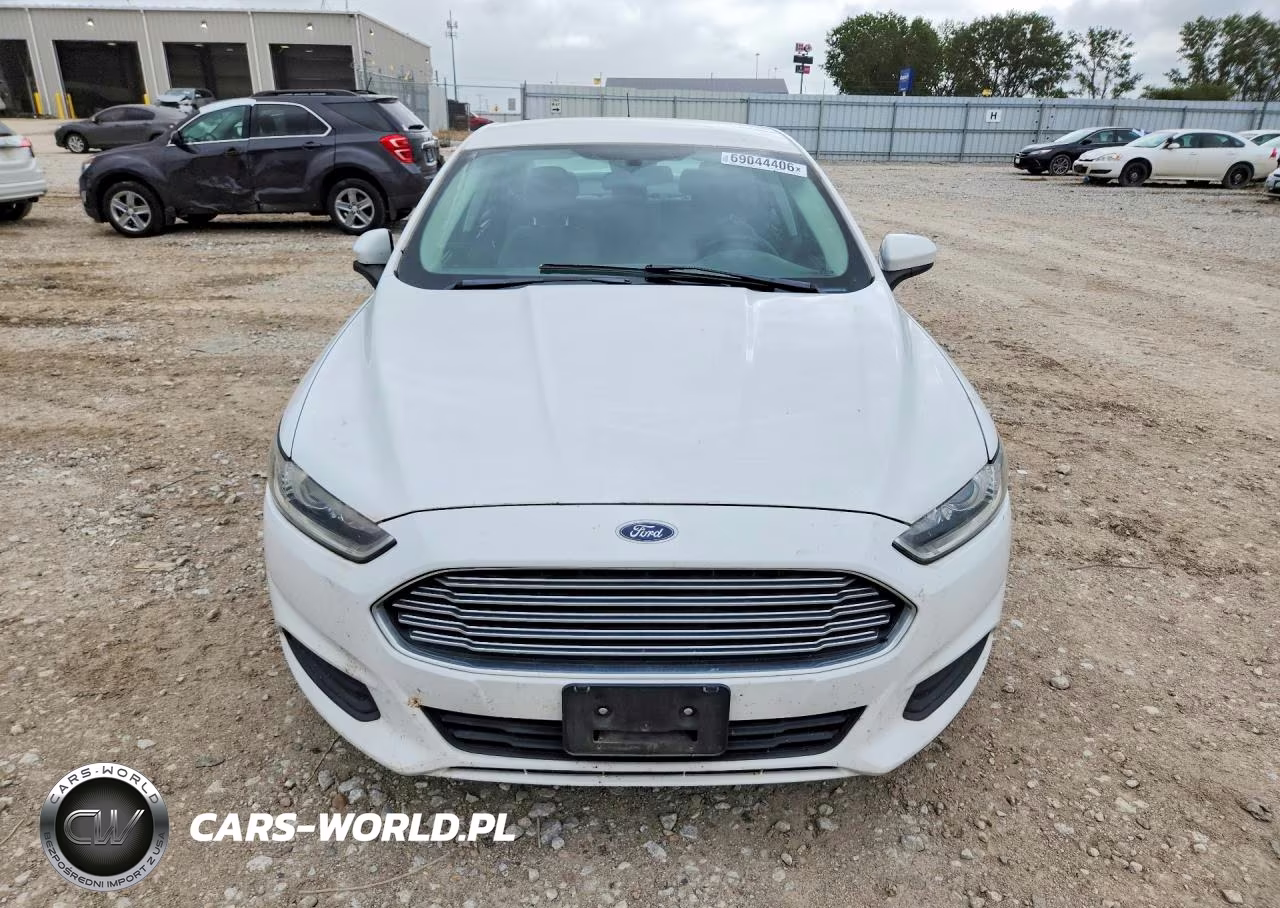 2013 Ford Fusion S VIN:3FA6P0G72DR291203 - 5