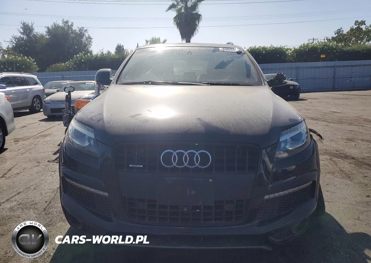 2013 Audi Q7 Prestige VIN:WA1WMAFE5DD011995 - 5