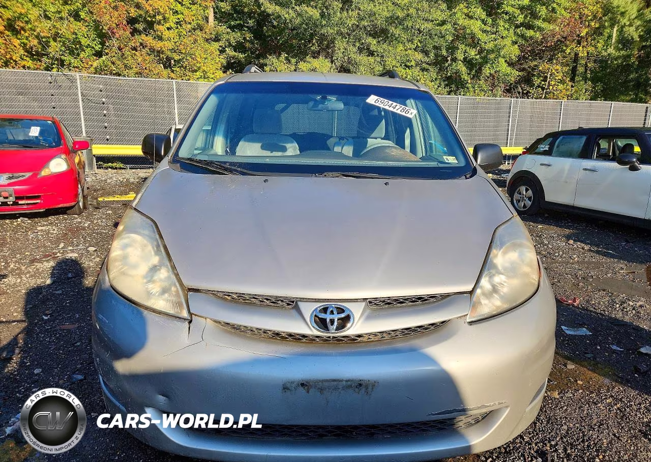 2006 Toyota Sienna Le 7 Passenger VIN:5TDZA23C76S475575 - 5