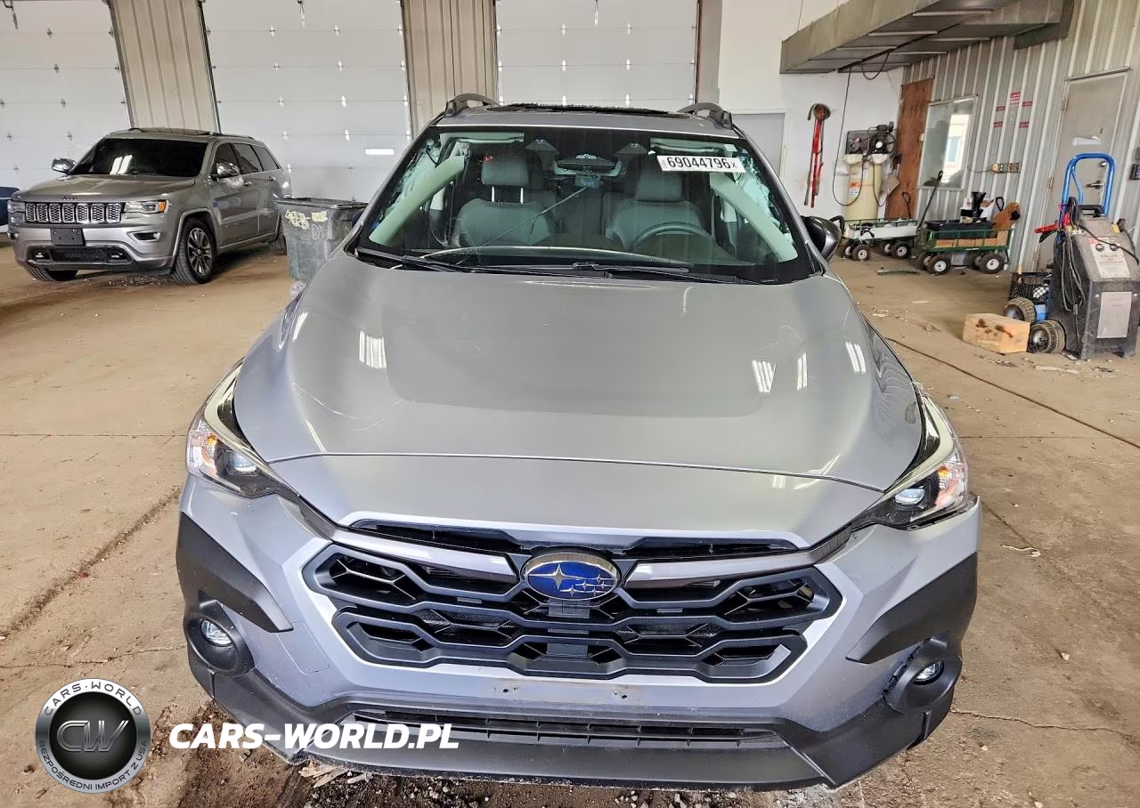 2024 Subaru Crosstrek Premium VIN:JF2GUADC6RH373234 - 5