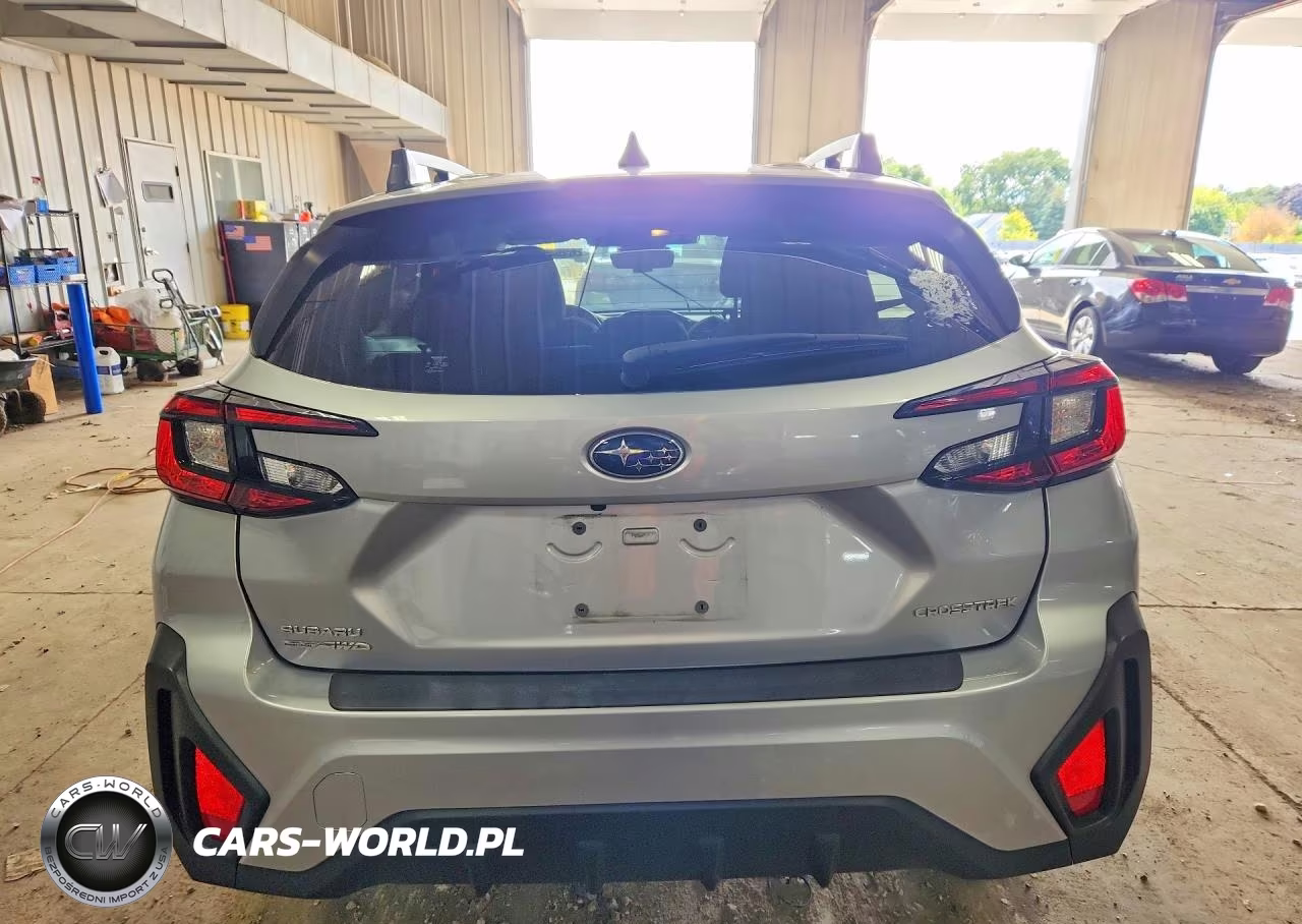 2024 Subaru Crosstrek Premium VIN:JF2GUADC6RH373234 - 6