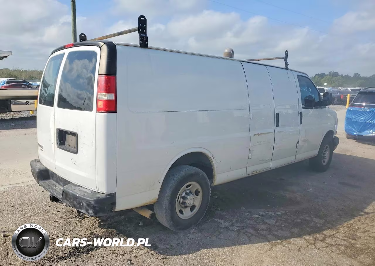 2016 Chevrolet Express G2500 VIN:1GCWGBFF6G1153208 - 3