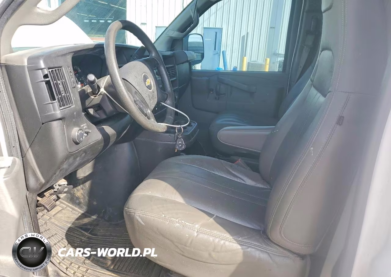 2016 Chevrolet Express G2500 VIN:1GCWGBFF6G1153208 - 7