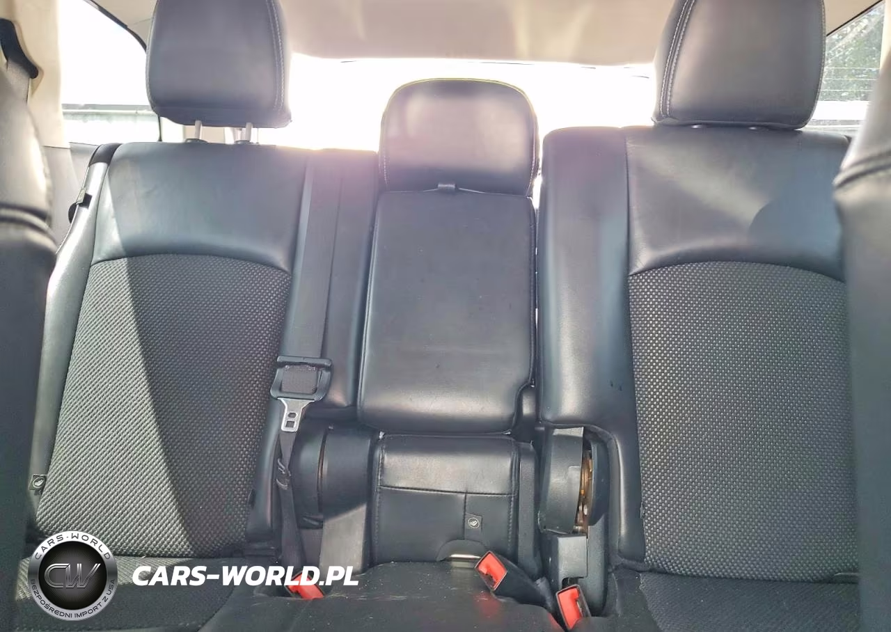 2017 Dodge Journey Crossroad Plus VIN:3C4PDCGG1HT594670 - 10
