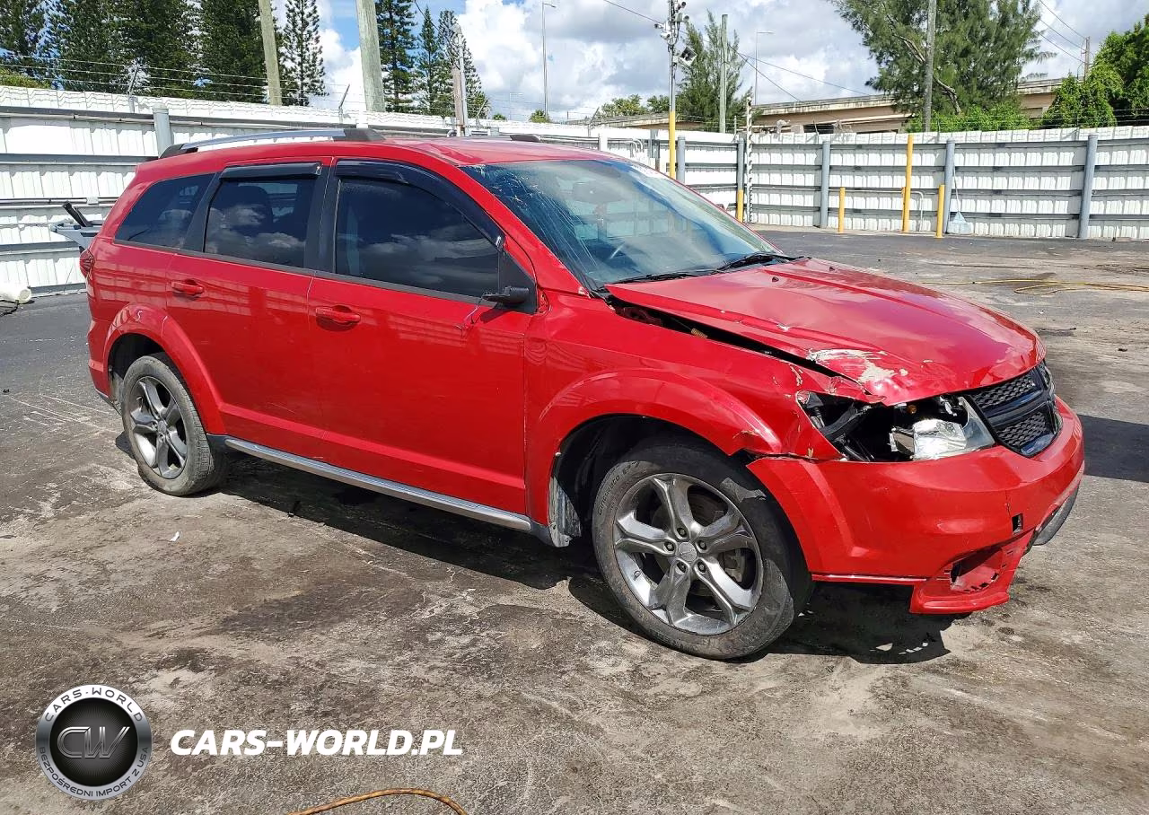 2017 Dodge Journey Crossroad Plus VIN:3C4PDCGG1HT594670 - 4