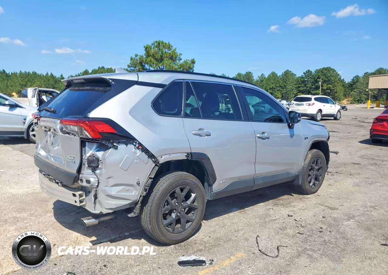 2024 Toyota Rav4 Hybrid Xle VIN:4T3RWRFV6RU130712 - 3