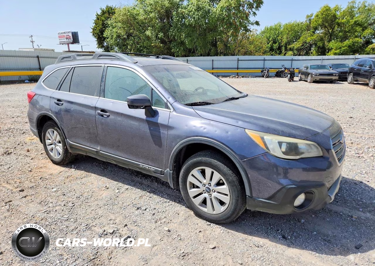 2015 Subaru Outback 2.5I Premium VIN:4S4BSADC8F3286969 - 4