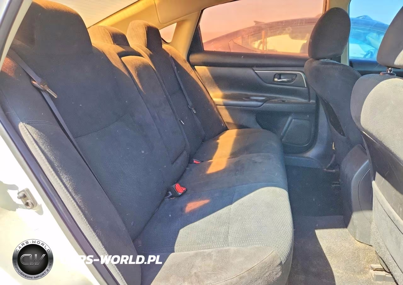 2015 Nissan Altima 2.5 S VIN:1N4AL3APXFN879369 - 10