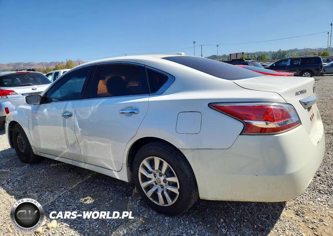 2015 Nissan Altima 2.5 S VIN:1N4AL3APXFN879369 - 2