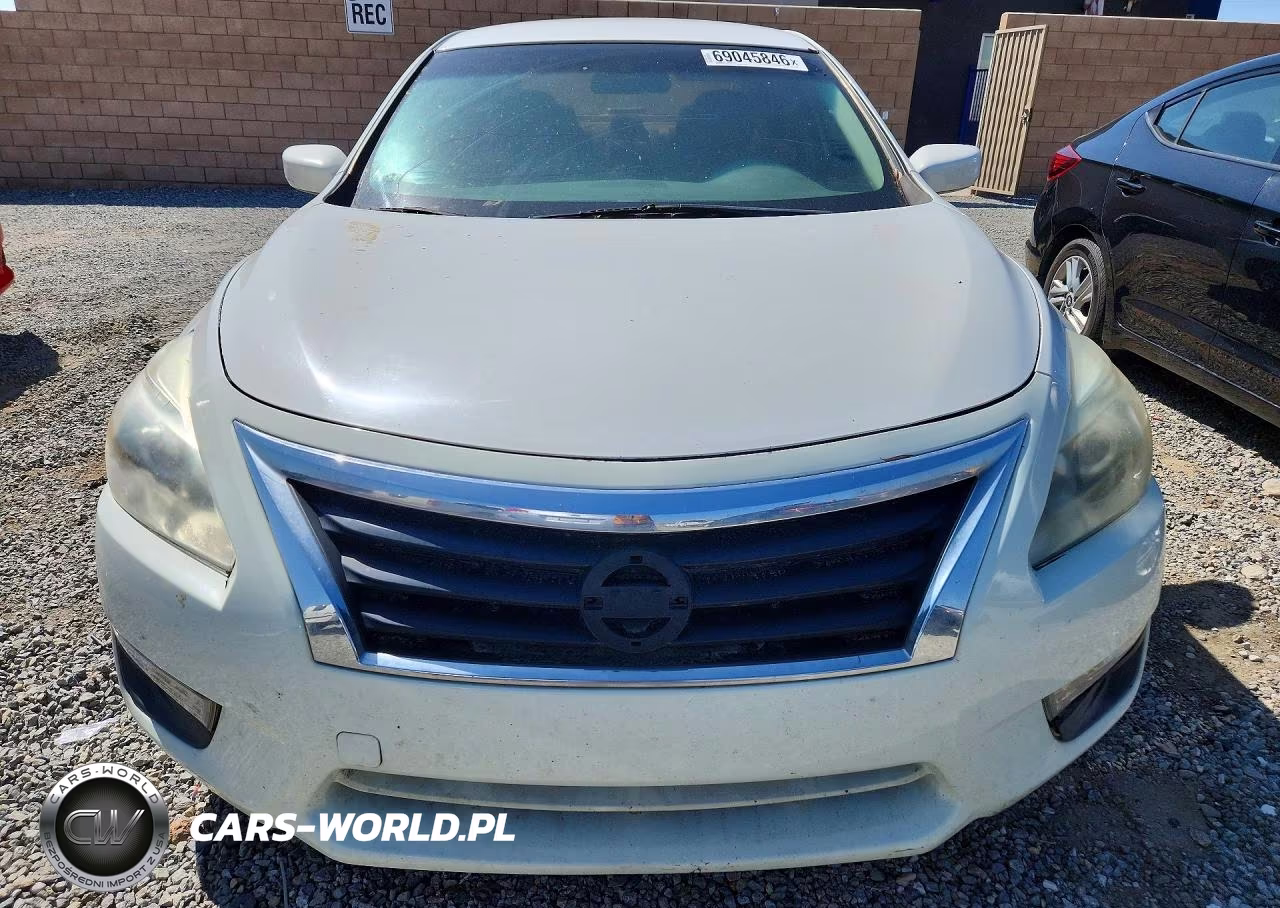 2015 Nissan Altima 2.5 S VIN:1N4AL3APXFN879369 - 5