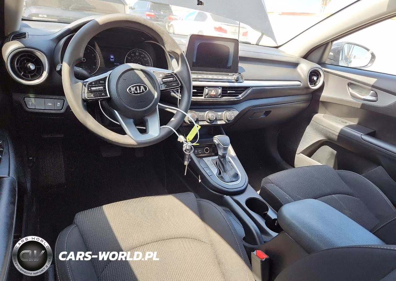2020 Kia Forte Lxs VIN:3KPF24ADXLE201901 - 8