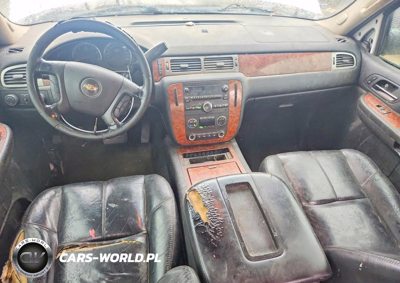 2007 Chevrolet Avalanche K1500 VIN:3GNFK12317G293745 - 8