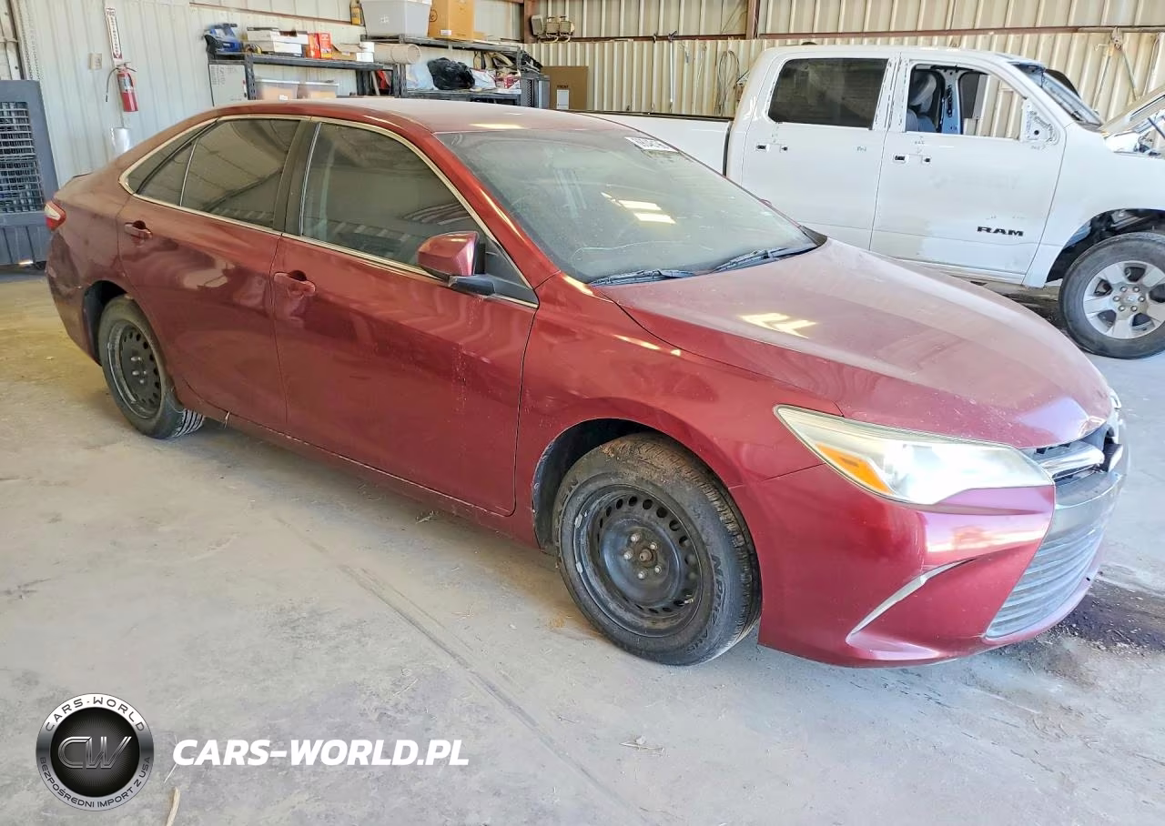 2016 Toyota Camry Le VIN:4T1BF1FK2GU603228 - 4