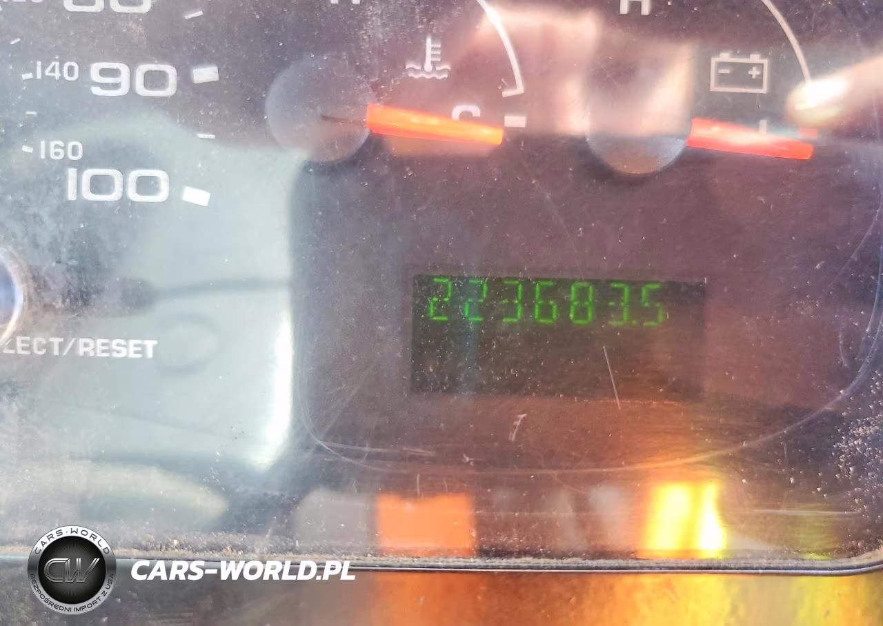 2007 Ford E450 Delivery Truck VIN:1FCLE49L37DA00080 - 9