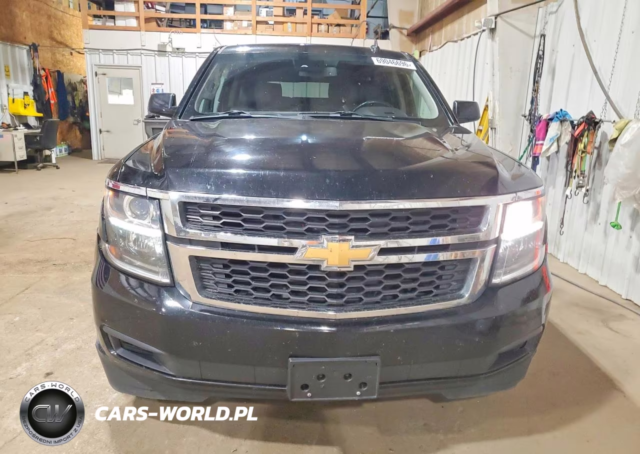 2017 Chevrolet Suburban K1500 Lt VIN:1GNSKHKC0HR242620 - 5