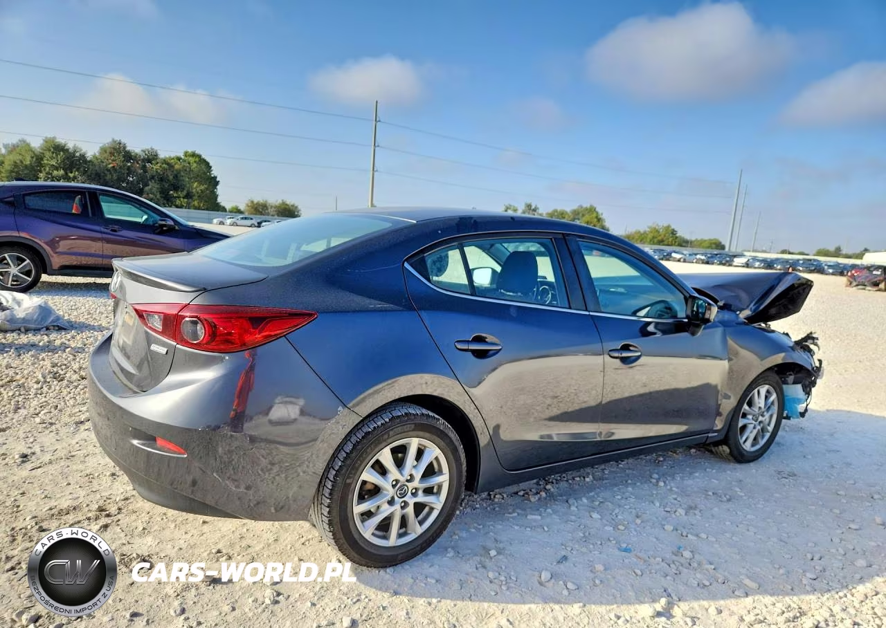 2015 Mazda 3 Touring VIN:JM1BM1V77F1249035 - 3