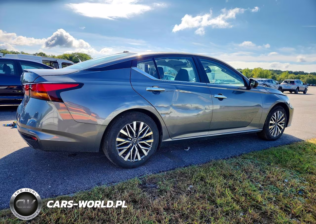 2025 Nissan Altima Sv VIN:1N4BL4DV5SN388934 - 3