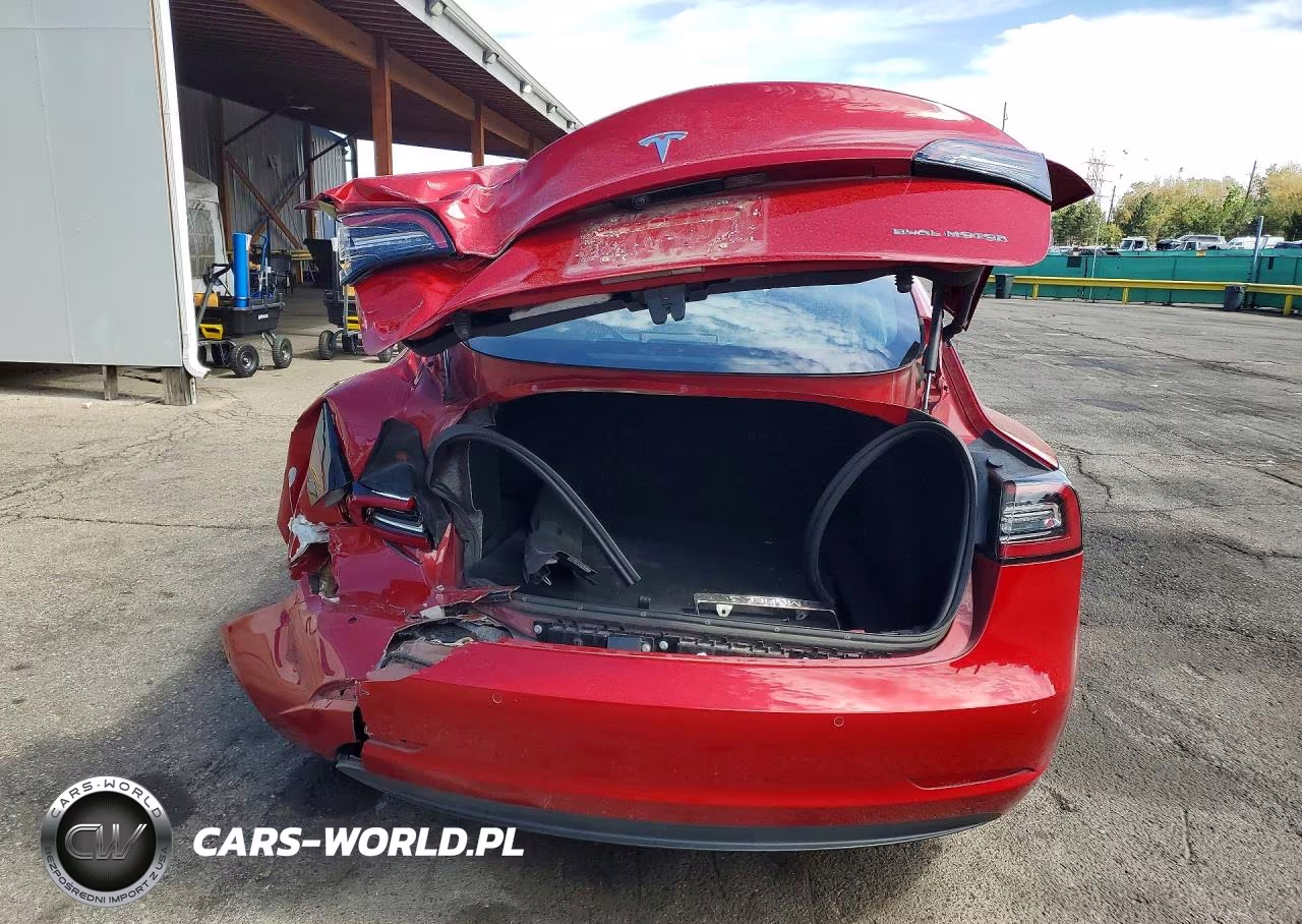 2018 Tesla Model 3 VIN:5YJ3E1EB4JF104752 - 6