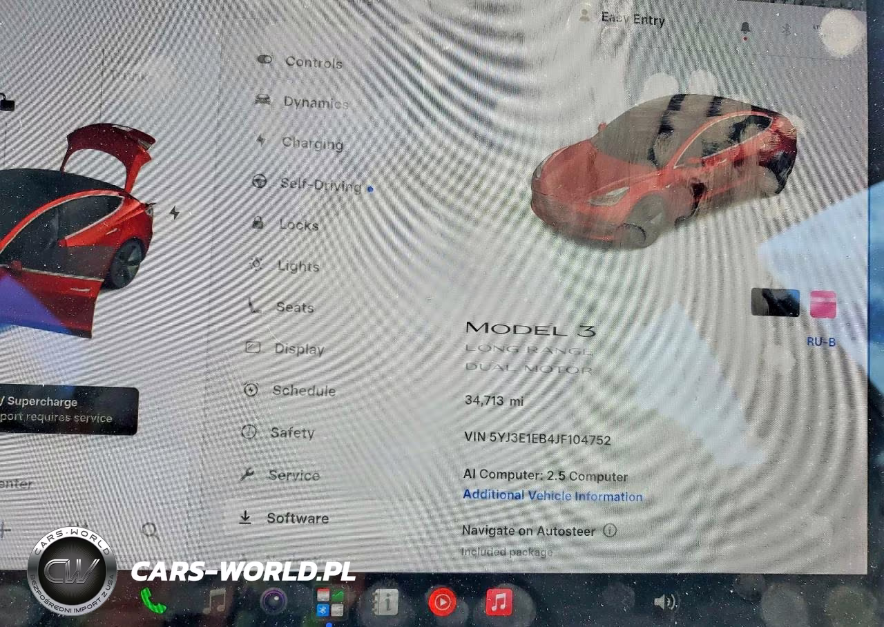 2018 Tesla Model 3 VIN:5YJ3E1EB4JF104752 - 9