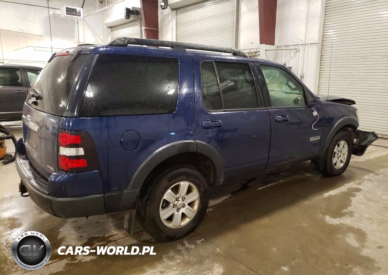 2007 Ford Explorer Xlt VIN:1FMEU73E97UB53694 - 3
