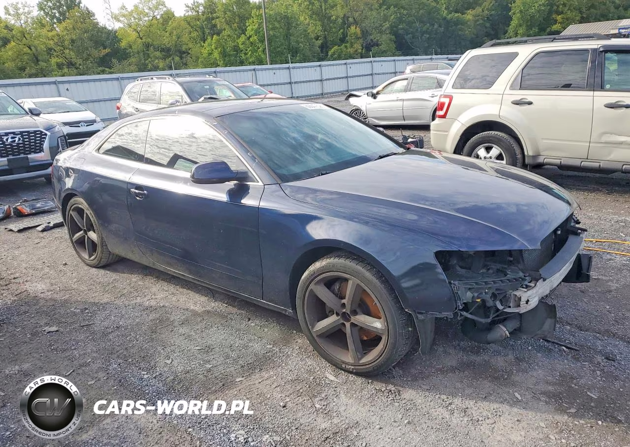 2010 Audi A5 Premium Plus VIN:WAURFAFR3AA066634 - 4