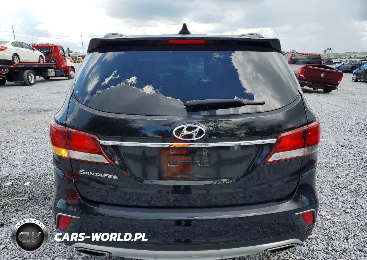 2018 Hyundai Santa Fe Se VIN:KM8SN4HF5JU260152 - 6