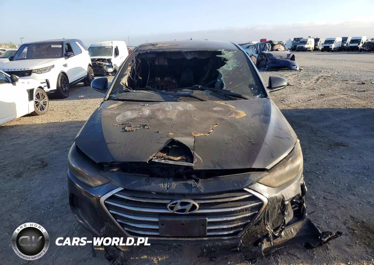 2018 Hyundai Elantra Sel VIN:5NPD84LFXJH293170 - 5