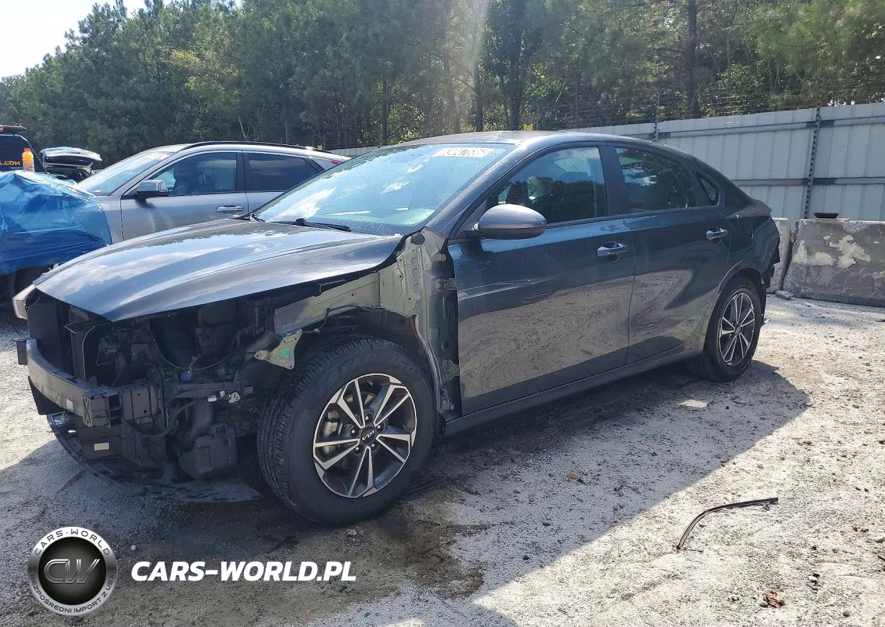 2024 Kia Forte Lxs VIN:3KPF24AD2RE725827 - 1