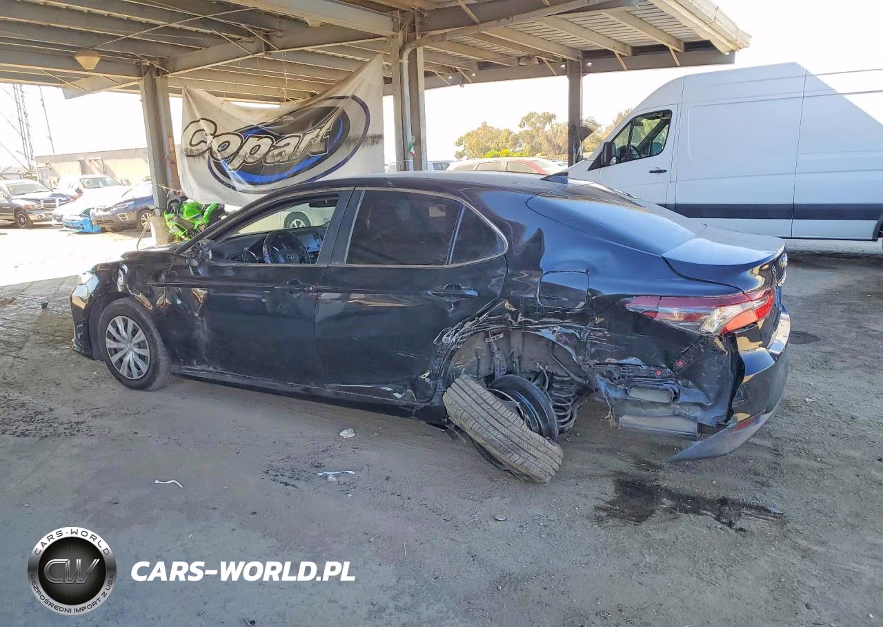 2023 Toyota Camry Le VIN:4T1C31AK4PU605678 - 2