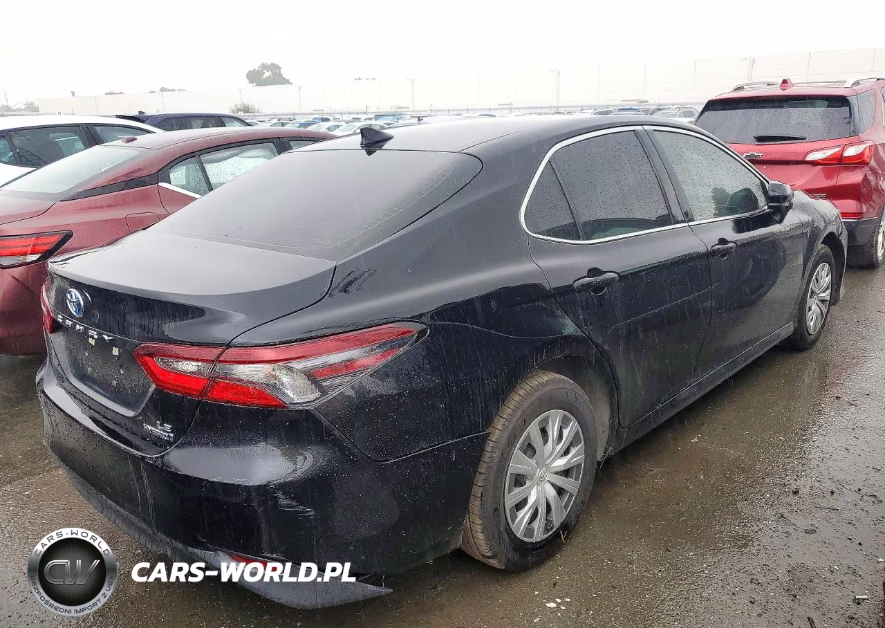 2023 Toyota Camry Le VIN:4T1C31AK4PU605678 - 3