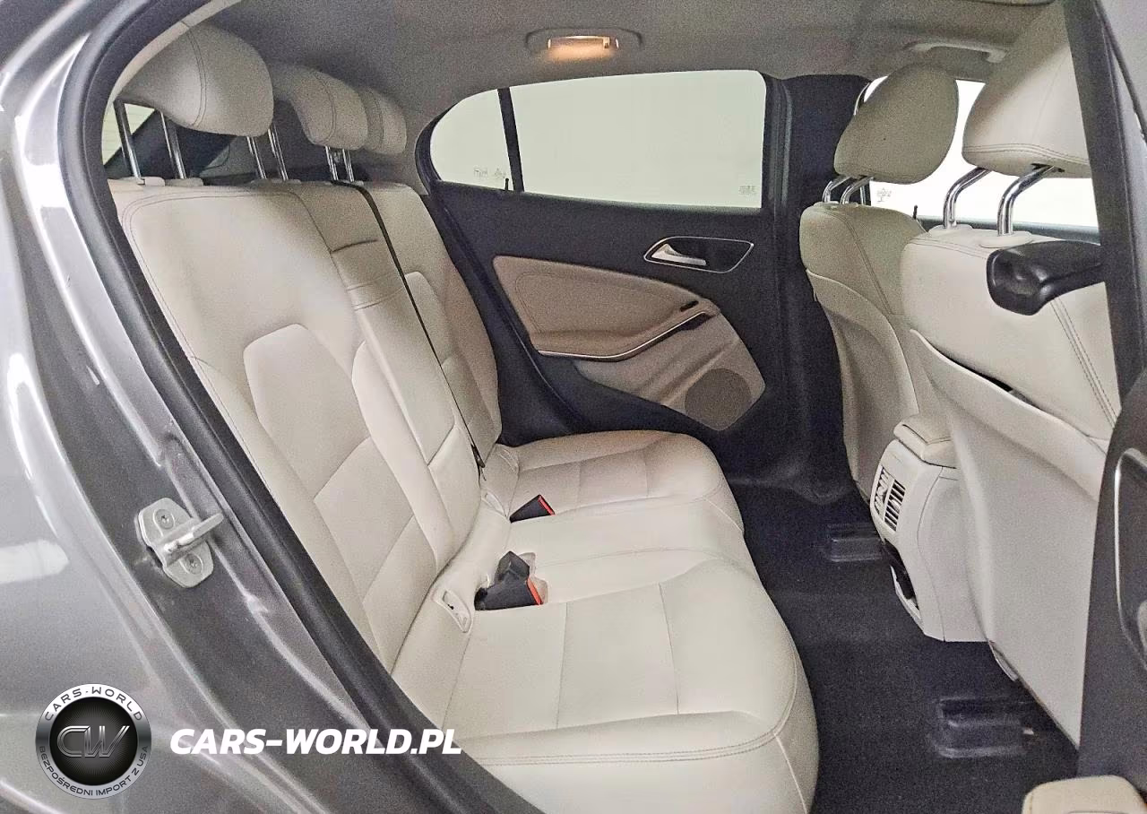 2016 Mercedes-Benz Gla 250 VIN:WDCTG4EB7GJ231356 - 11
