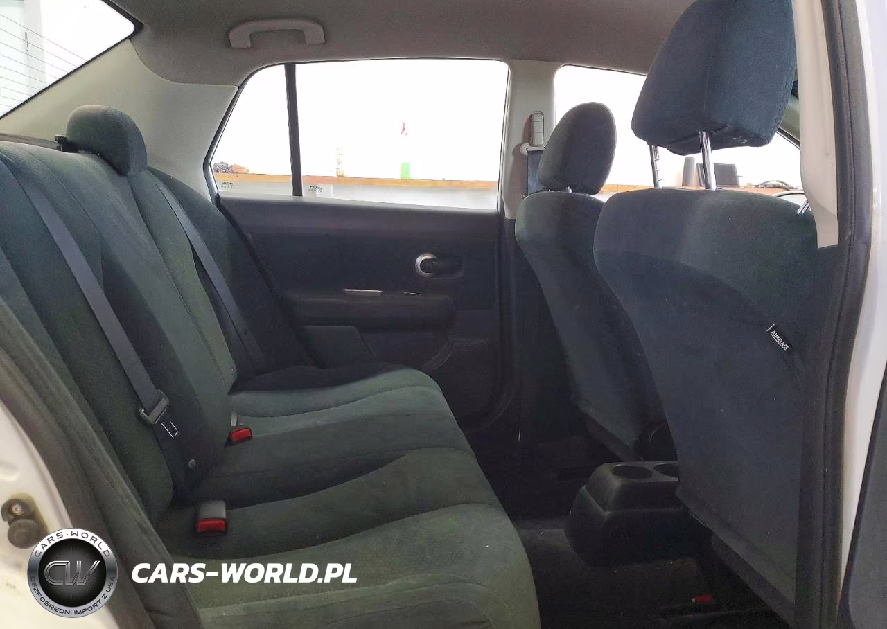 2011 Nissan Versa 1.8 S VIN:3N1BC1AP3BL485079 - 10