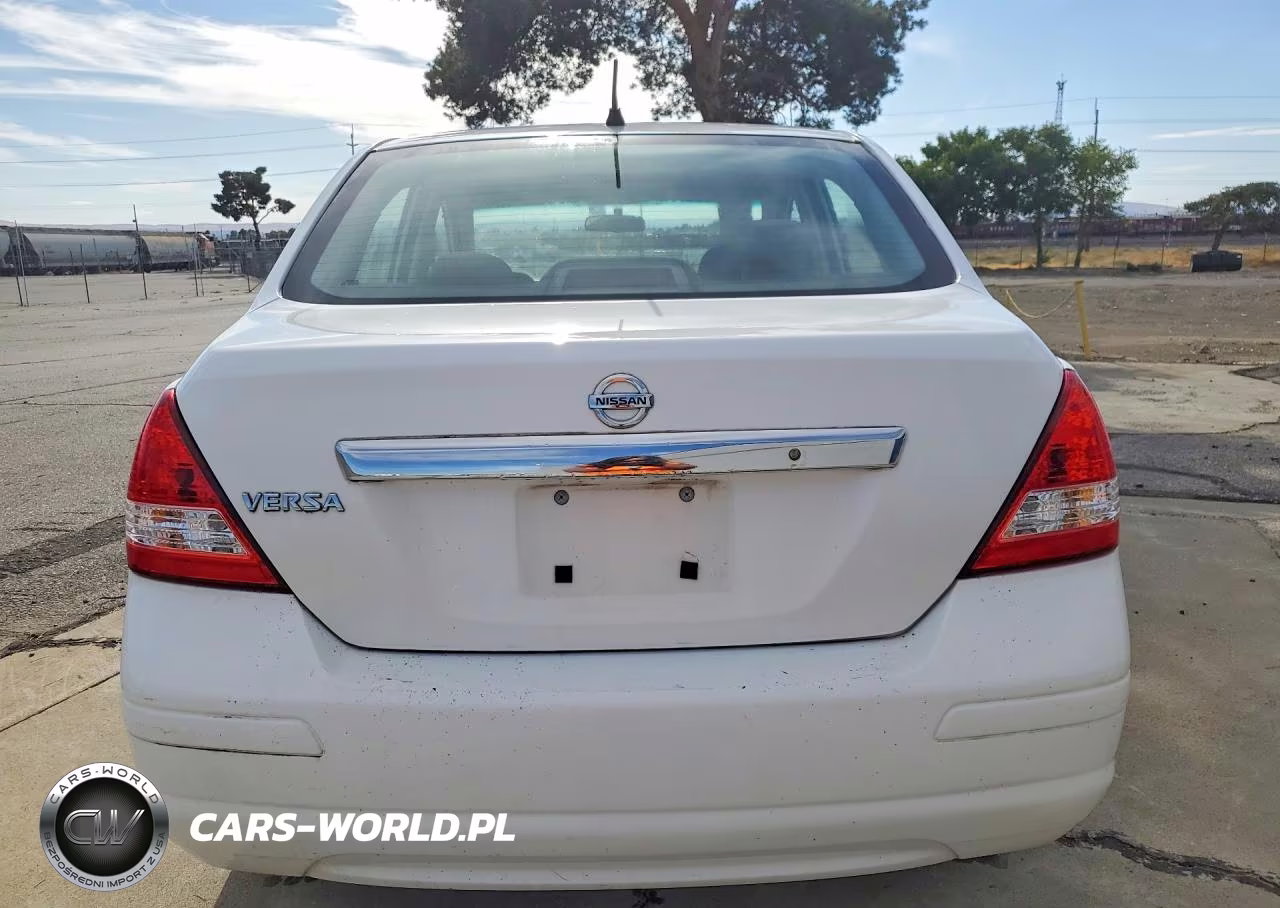 2011 Nissan Versa 1.8 S VIN:3N1BC1AP3BL485079 - 6