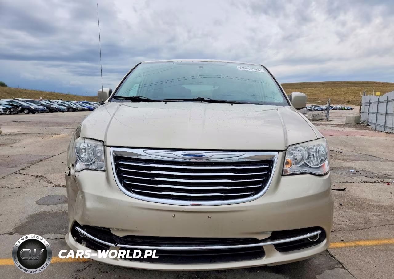 2013 Chrysler Town & Country Touring VIN:2C4RC1BGXDR614211 - 5