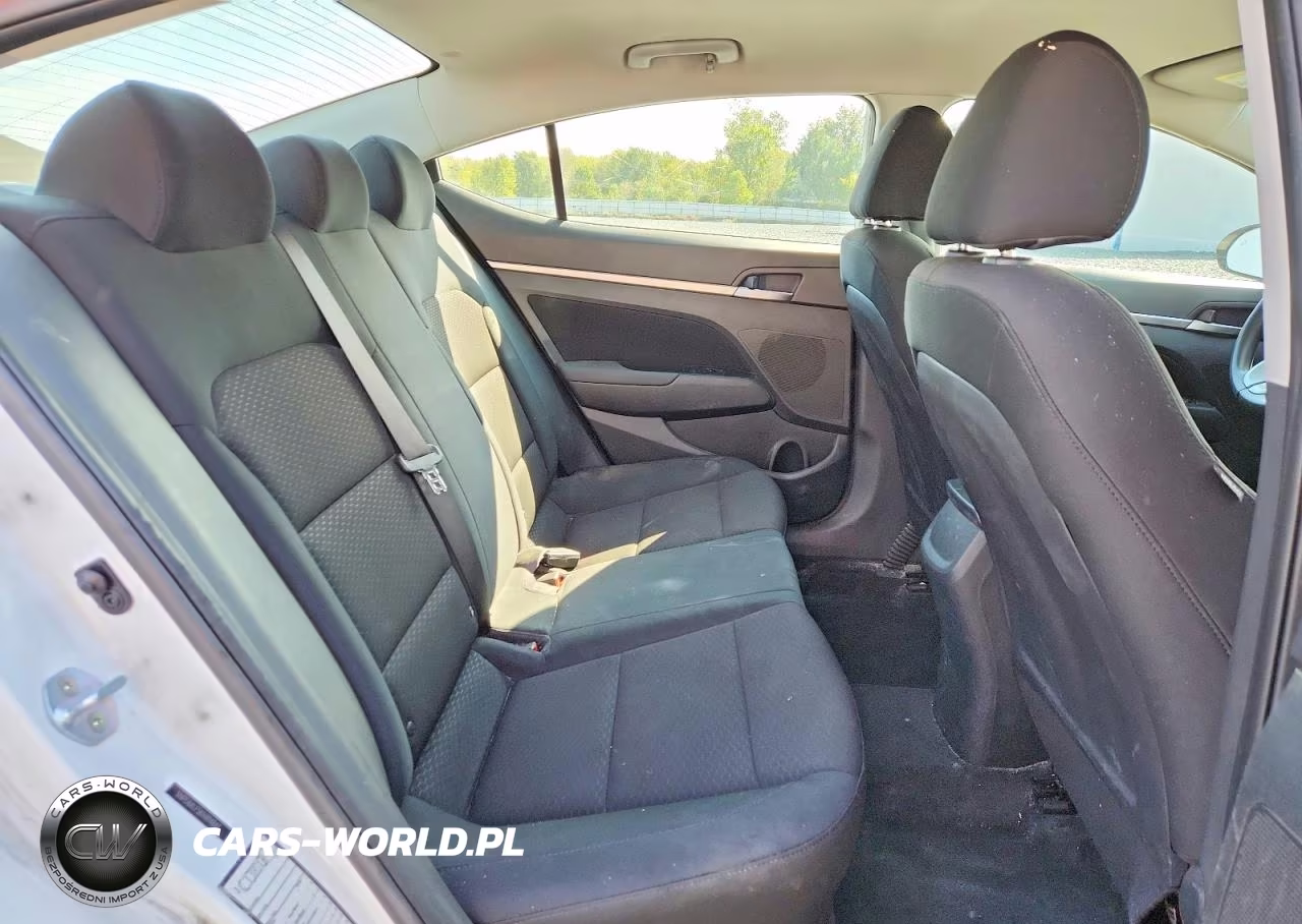 2019 Hyundai Elantra Sel VIN:5NPD84LF5KH494847 - 10